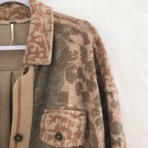 FREE PEOPLE Printed Ruby Jacket In Tea Combo Beige - Picture 7 of 16
